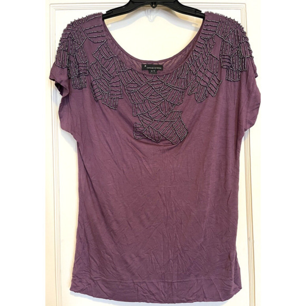 Twentyone Purple‎ Beaded Top Size Medium dolman style draped sleeve hip length